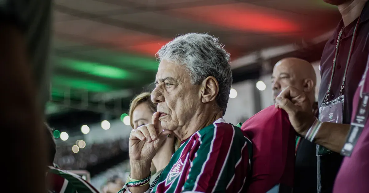 Chico Buarque e Fluminense: A Profunda Conexão entre Arte e Futebol