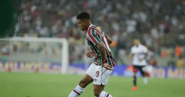 Fluminense x São Paulo: Duelo de Estratégias e Momentos Opostos no Brasileirão
