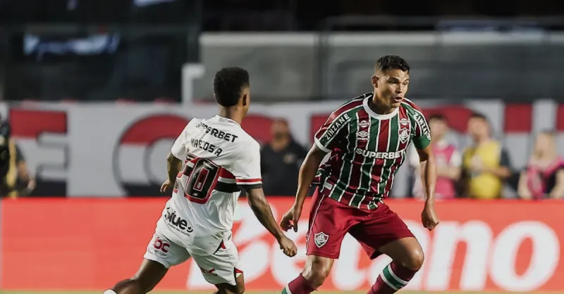 Fluminense: Quatro Derrotas Seguidas no Brasileirão 2025 - O Que Aconteceu?
