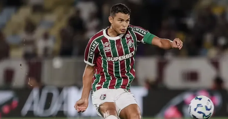 Thiago Silva Fora? Fluminense Enfrenta Desafio Sem Zagueiro Titular Contra o Inter