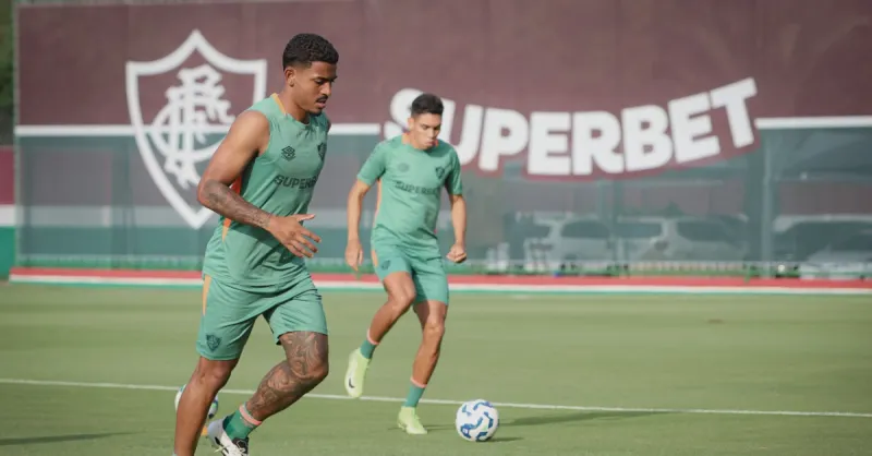 John Kennedy Pode Deixar Fluminense por Oferta Milionária do Shakhtar