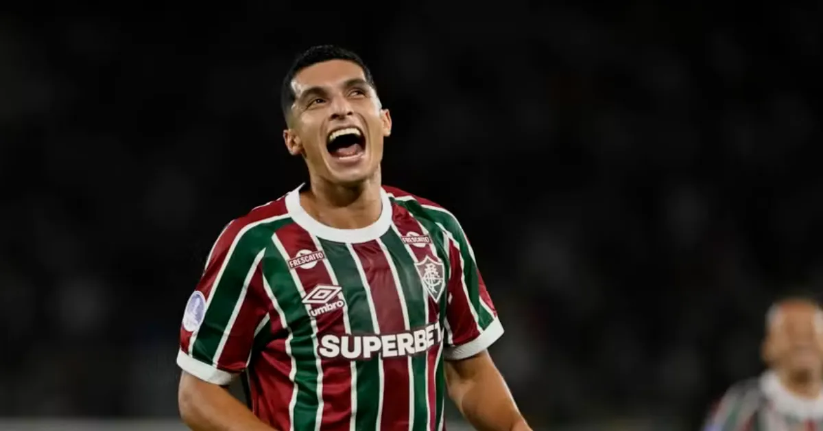 Fluminense Avança na Sul-Americana | Fábio Bate Recorde Mundial de Jogos