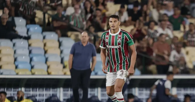 Thiago Silva e Seleção: Zagueiro do Fluminense Abre o Jogo Sobre Futuro