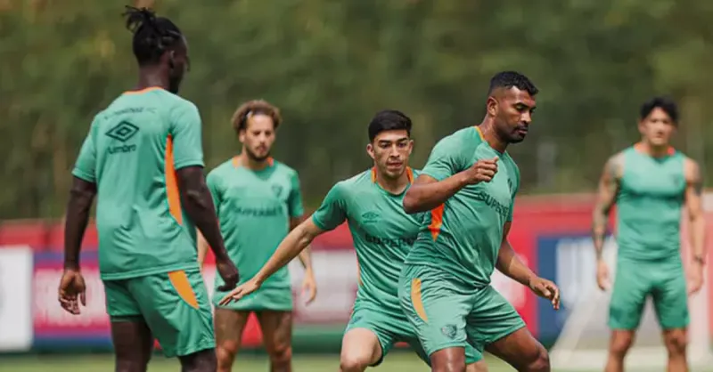 Fluminense x Corinthians: Confronto Decisivo com Foco Dividido no Brasileirão 2025