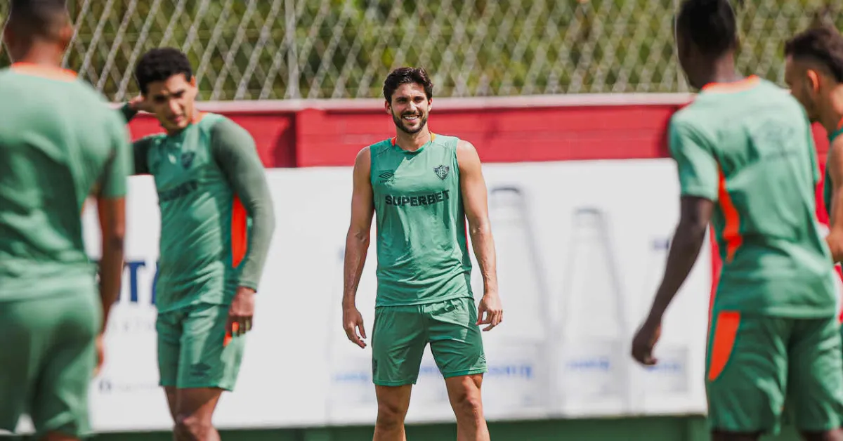 Igor Rabello: Expulsão, Desabafo e Apelo ao Árbitro do Fluminense