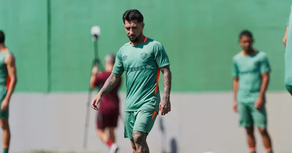 Fluminense: Zubeldía e o Desafio de Substituir Lucho Acosta Contra o Ceará