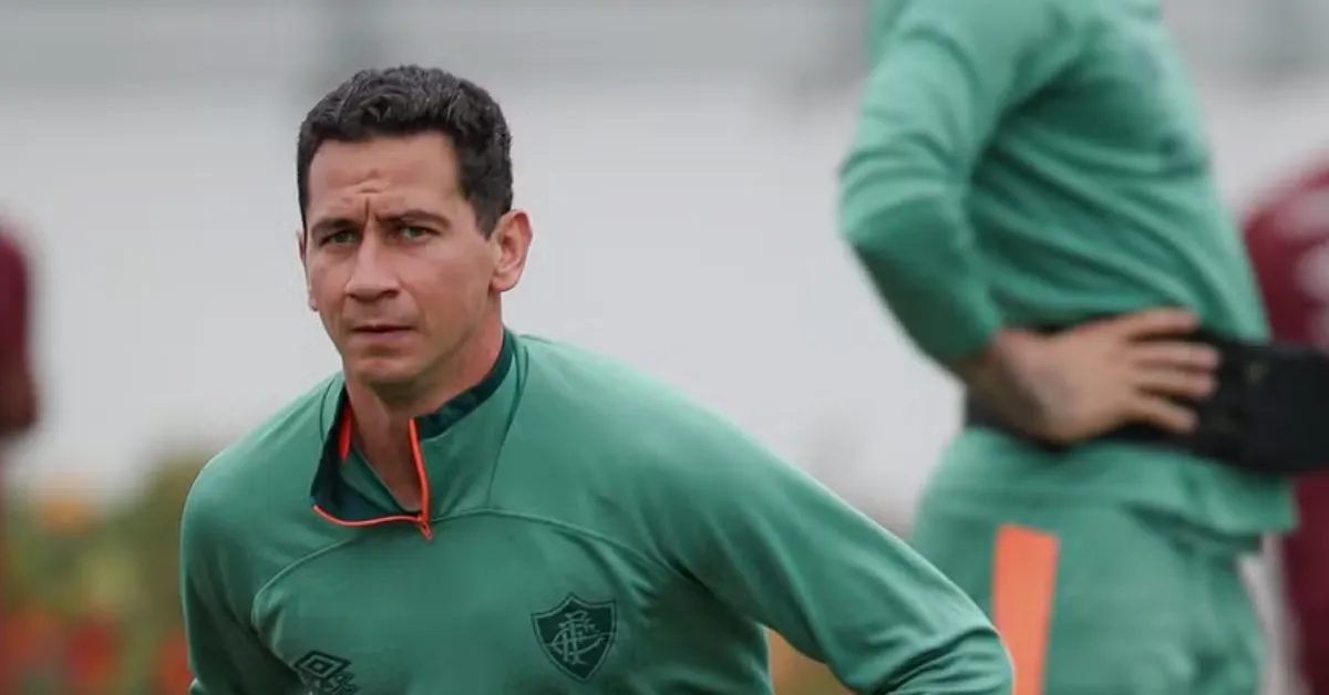 Ganso e Fluminense: Reavaliação de Carreira e Proposta do Santos no Radar