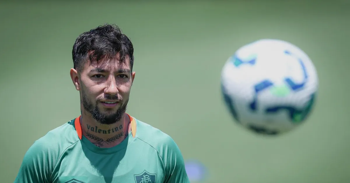 Lucho Acosta: A Peça-Chave do Fluminense para o Futuro e Sua Liderança Imediata