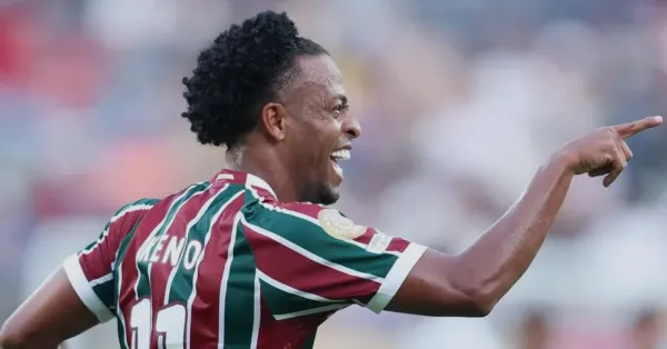 Keno pode deixar o Fluminense: Coritiba negocia contratação do atacante multicampeão