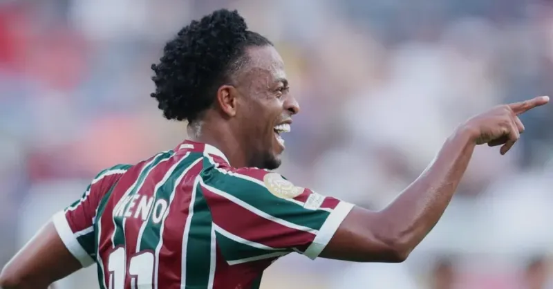 Keno pode deixar o Fluminense: Coritiba negocia contratação do atacante multicampeão
